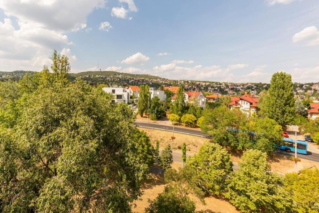 Lovely 1 Bedroom Flat - Gazdagret Budapest Exterior foto